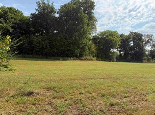 32 Upper Yorktown Dr, Locust Grove, AR 72550