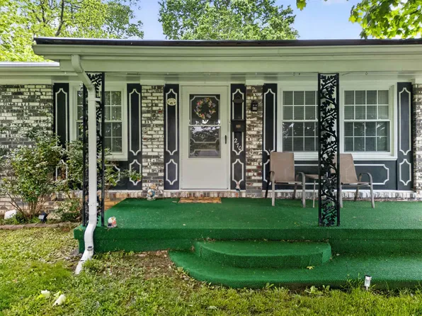 270 S 14th St, Wytheville, VA 24382
