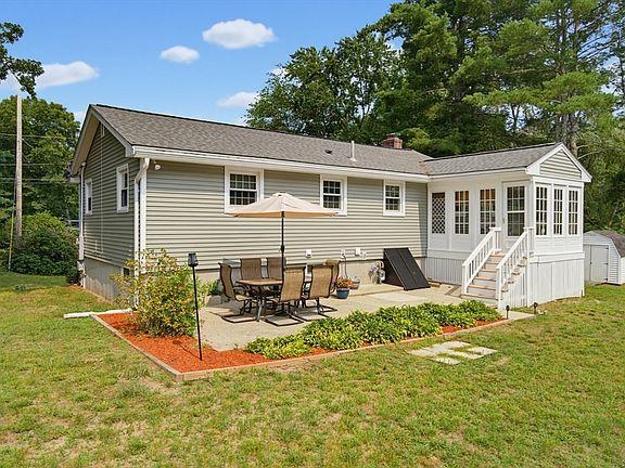 4th image of 41 Castlewood Dr