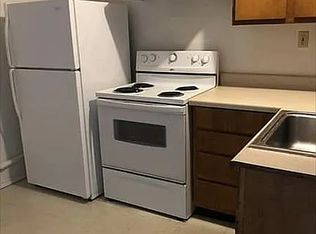 204 N Hyde Park Blvd APT B, Cleburne, TX 76033