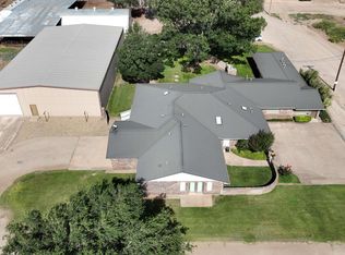 1807 Don Lewis Dr, Artesia, NM 88210