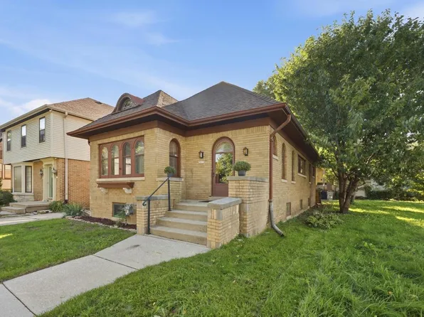 3035 N 55th STREET, Milwaukee, WI 53210
