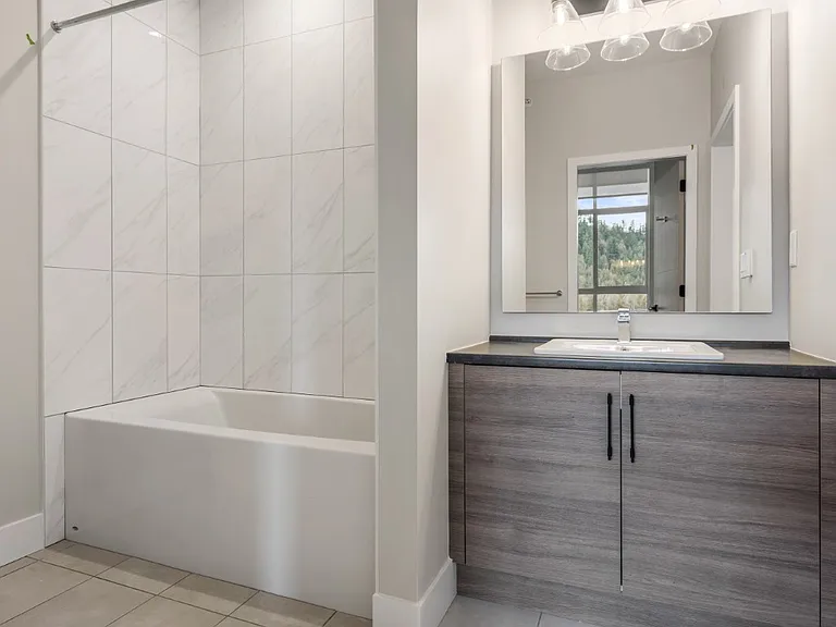 5545 Vedder Rd — Photo 16