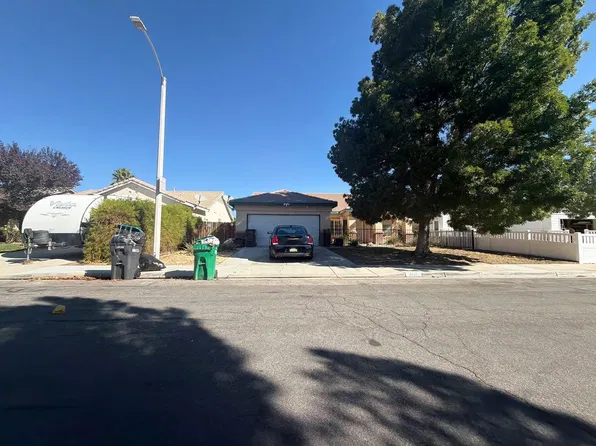 1751 W Avenue H5, Lancaster, CA 93534