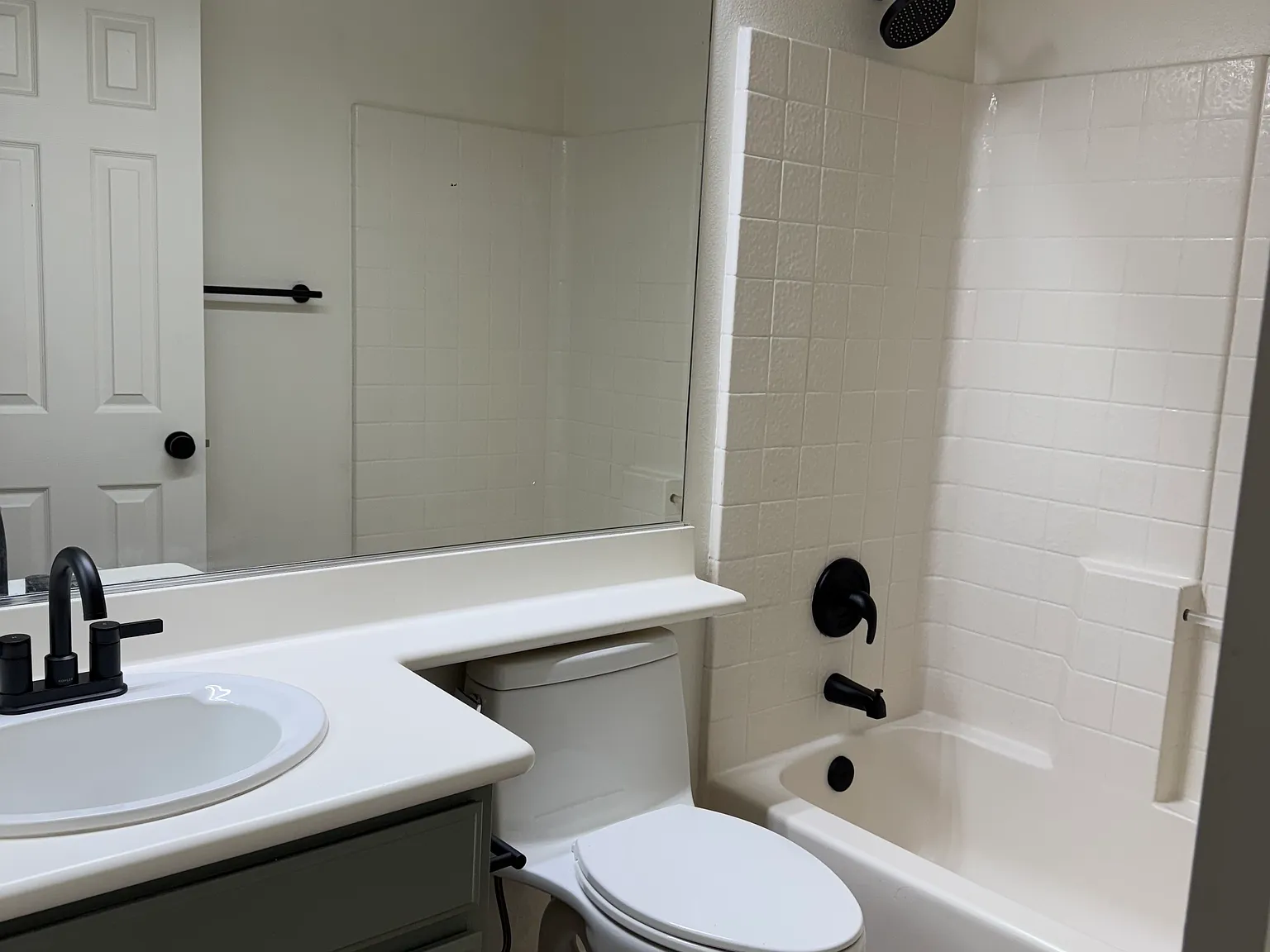 7645 Hazard Center Drive — Photo 2