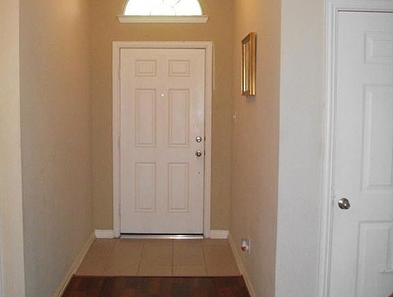 5th image of 7806 Hidden Isle Ct