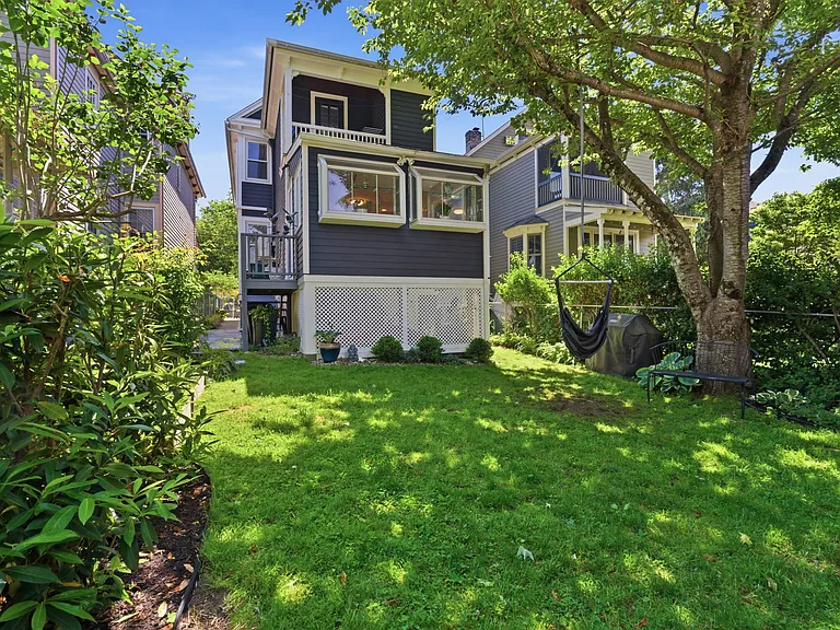 27 N Dutcher St — Photo 33