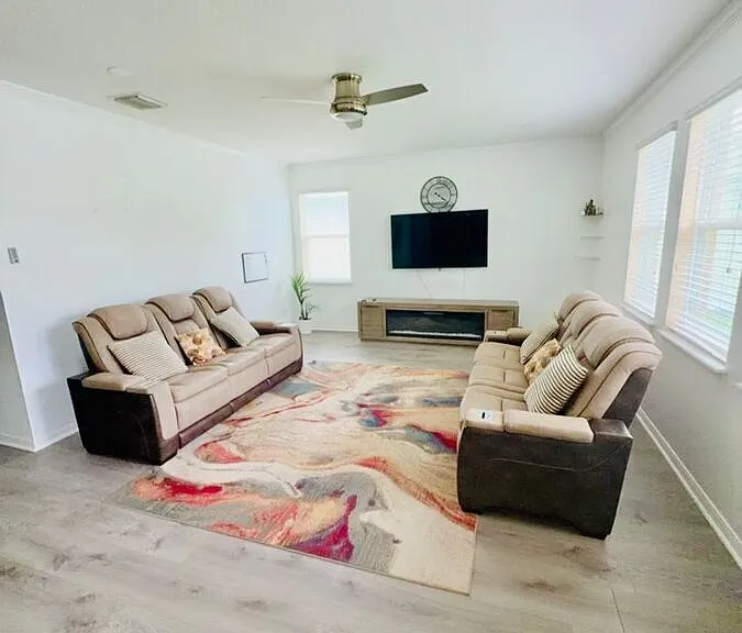 5344 Suncatcher Dr — Photo 12