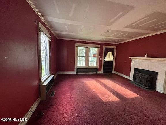 5th image of 704 S Franklin Street