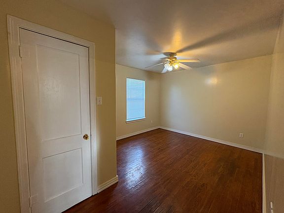 5th image of 1305 Cleo St