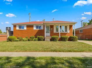 17452 Cicotte Ave, Allen Park, MI 48101