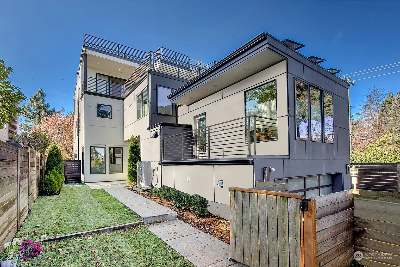 3050 27th Avenue W photo 1