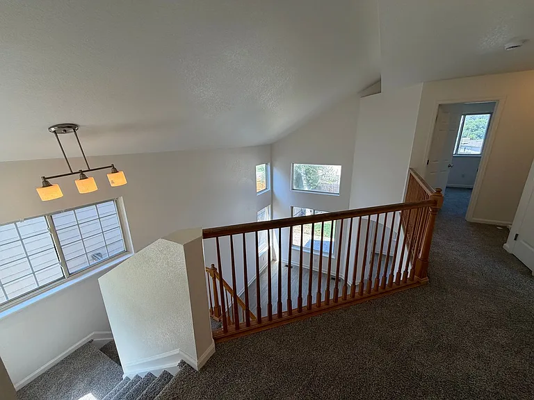 12139 Applewood Ct — Photo 10