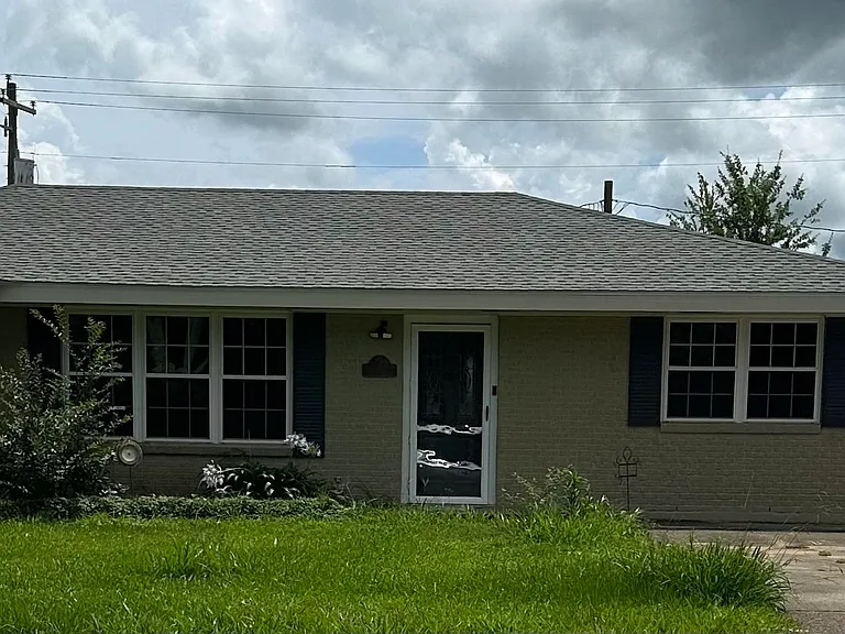 5 Texas Ave — Photo 1