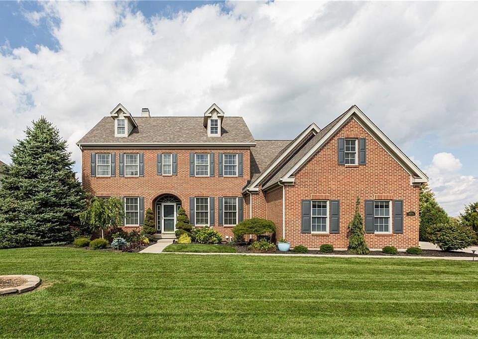 1st image of 8846 Pin Oak Dr