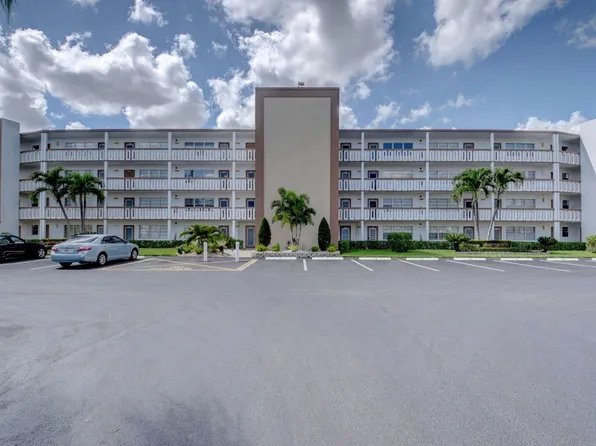 2009 Cornwall A, Boca Raton, FL 33434