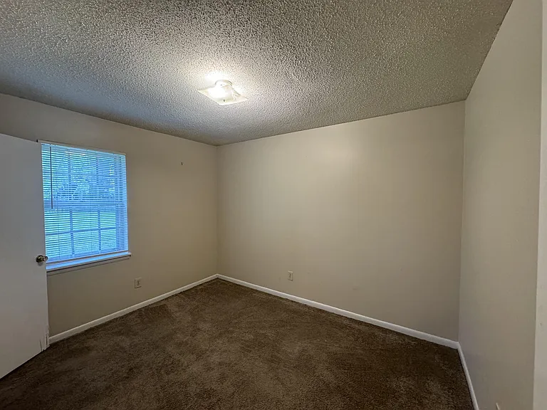 3100 Gayhart Dr NW — Photo 7
