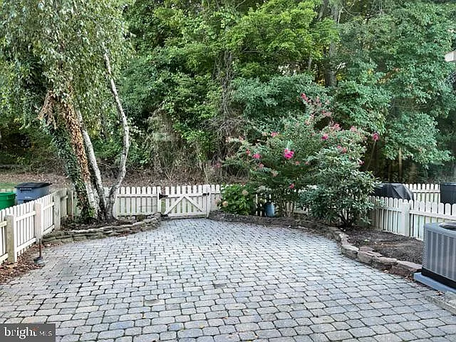 18 Tynemouth Ct — Photo 11
