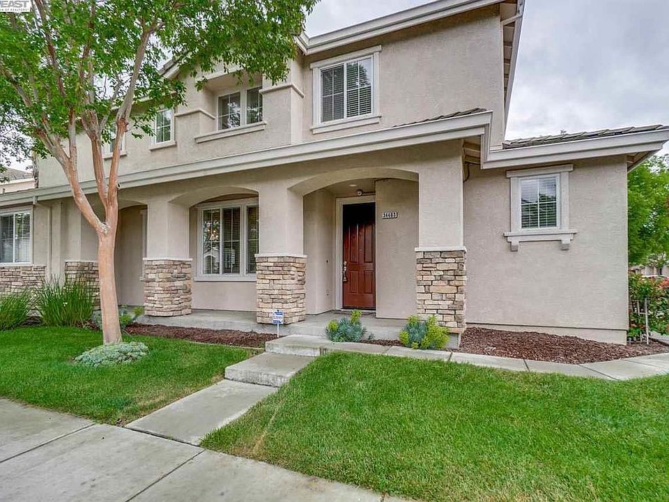 1st image of 34463 Torrey Pine Ln