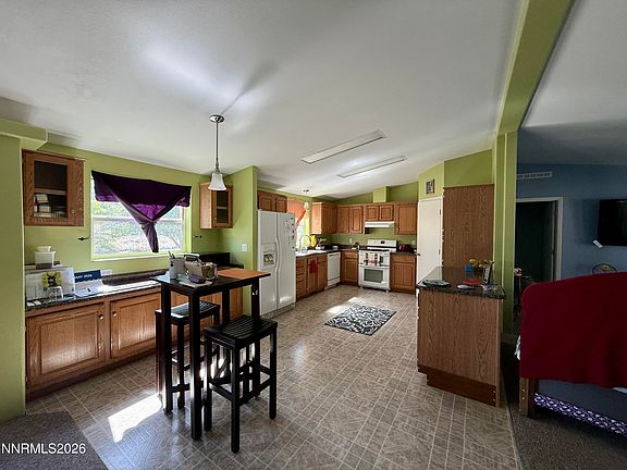 5th image of 49 Rebecca Rd