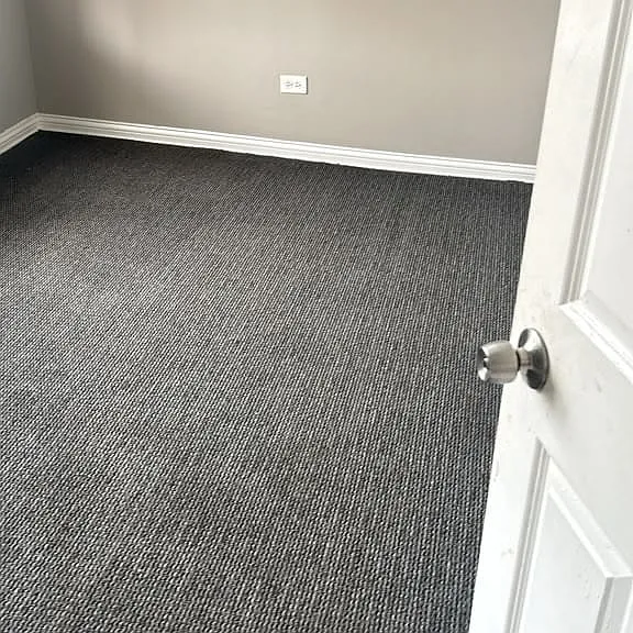 6328 N Claremont Ave #3 — Photo 9