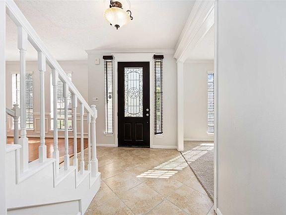 5th image of 5211 Gladehill Dr