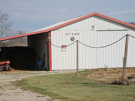 barn