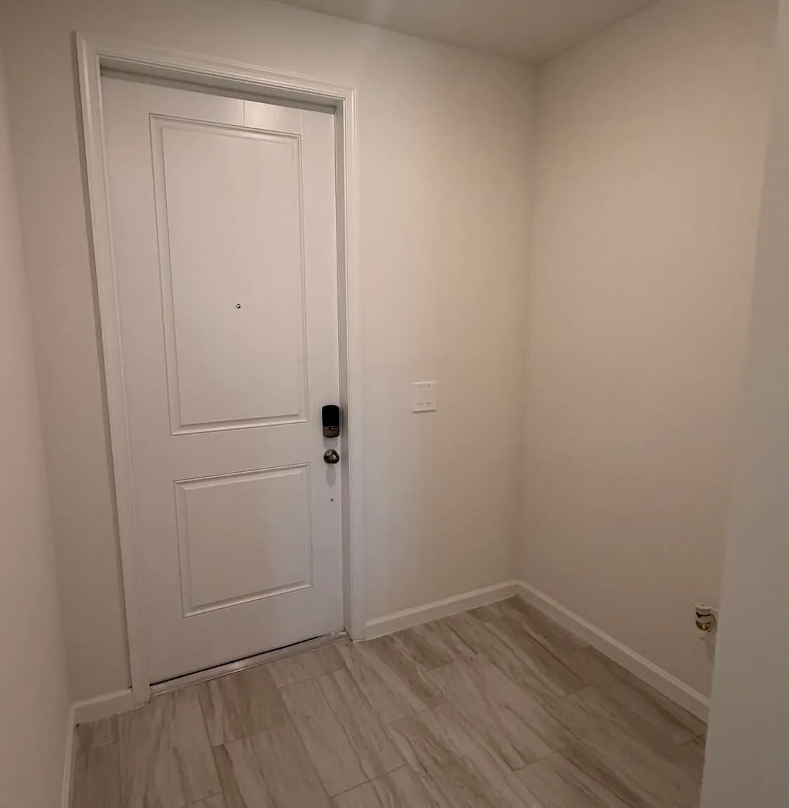 3 bed, 2.5 bath, 1485 sqft, $2,490 — Photo 4