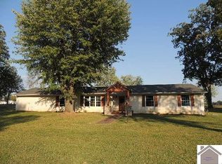 8912 State Route 564 S, Farmington, KY 42040