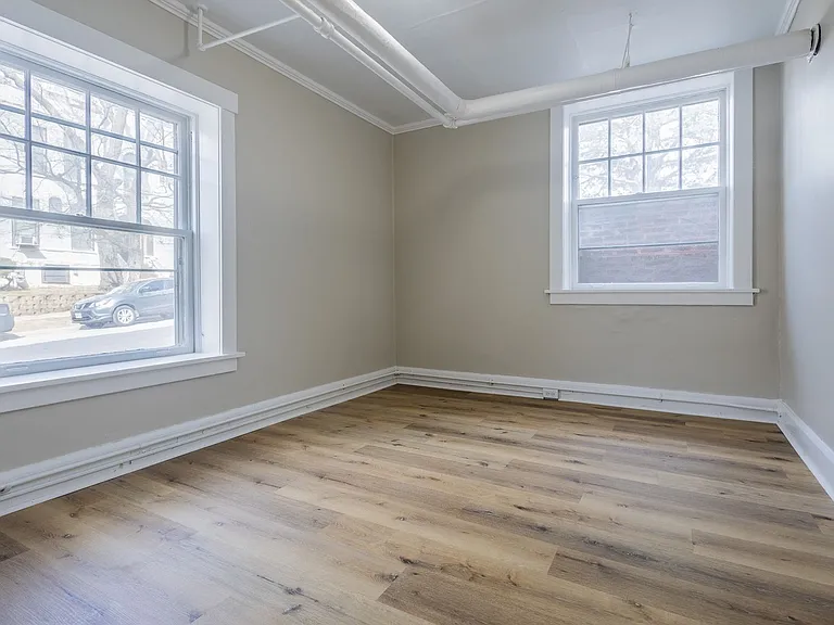 3205 Poppleton Ave — Photo 16