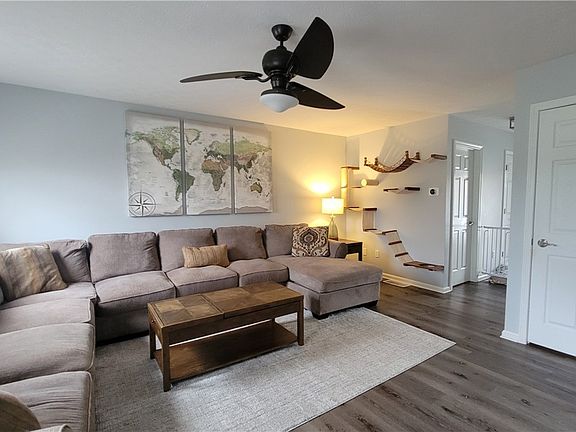 2nd image of 5049 Ravenway Dr