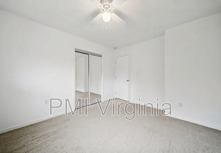 5389 Susquehanna Dr — Photo 17