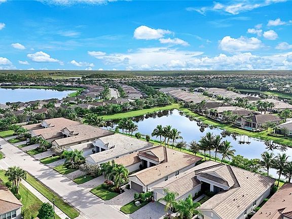 3rd image of 28425 Abruzzo DR