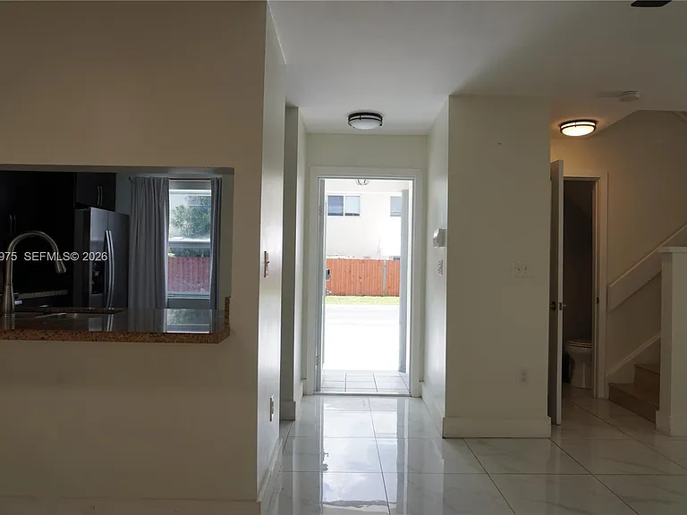 9132 SW 148th Ct — Photo 4