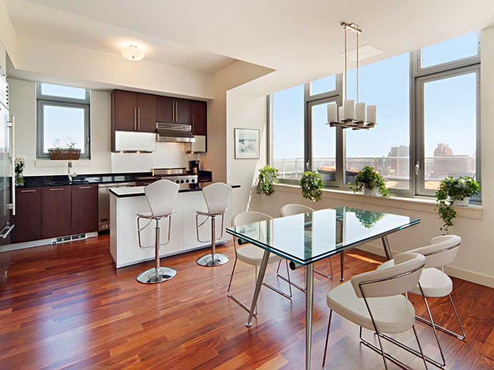 1st image of 100 Jay St Unit Penthouse 31d