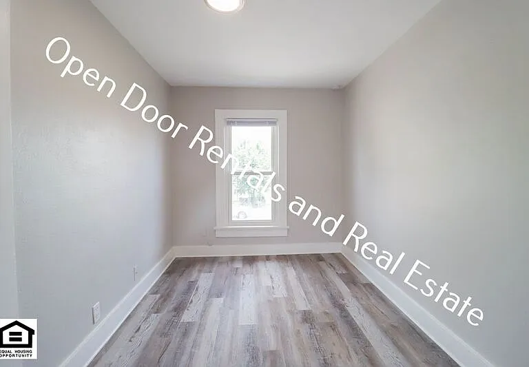 1918 Riedmiller Ave #3 — Photo 5