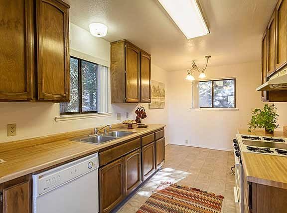 5th image of 14537 Copenhagen Dr