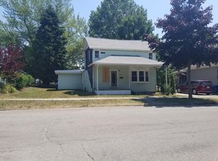 316 N William St, Ludington, MI 49431