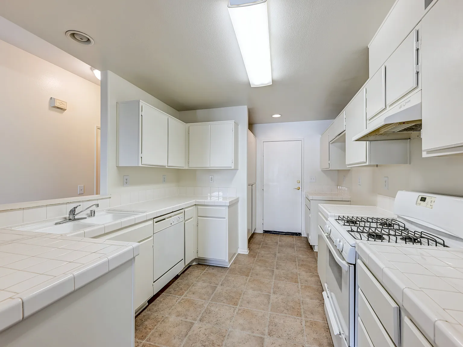 Parkview Townhomes — Photo 4