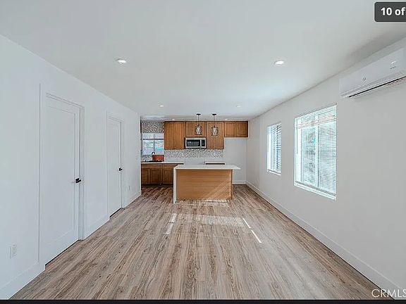 3rd image of 3923 Eagle St