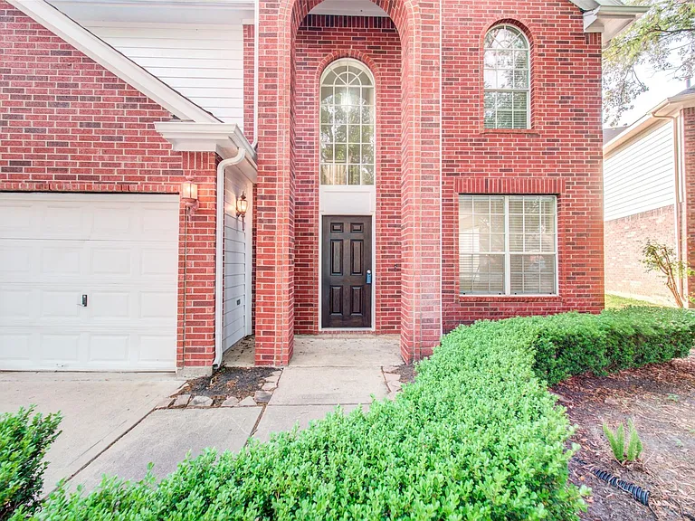 419 Thorpe Springs Dr — Photo 3
