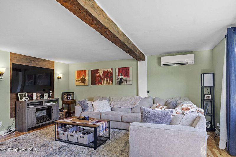 5th image of 1222 Cullen Avenue