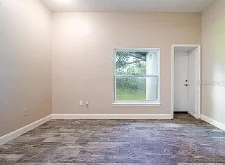 3167 Lake Breeze Cir — Photo 24