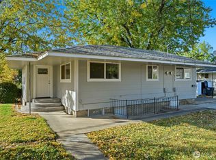 303 NE Ash Avenue, College Place, WA 99324