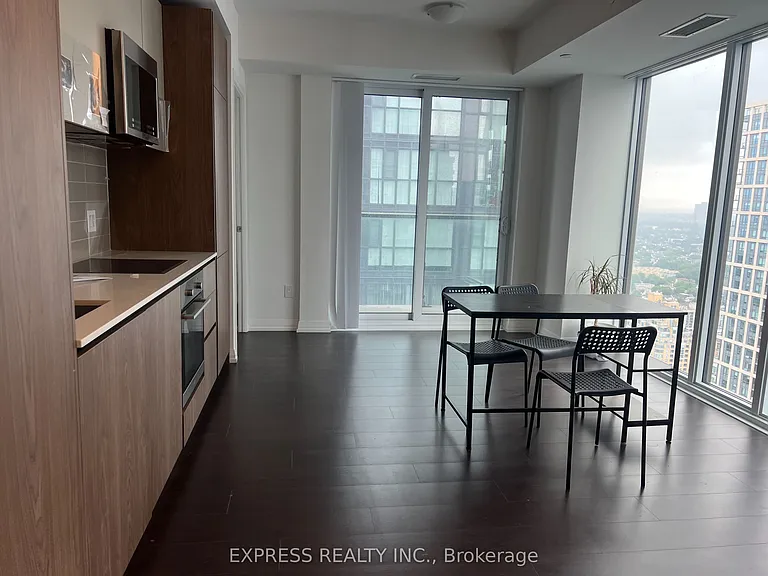 8 Widmer St #4303 — Photo 4
