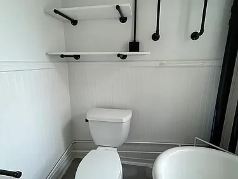 93 W Pearl St #A-7 — Photo 13