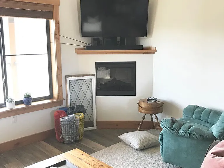 4015 S Russell St — Photo 32