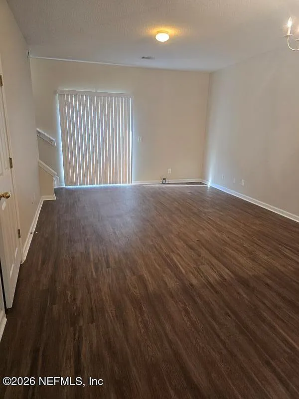 2 bed, 2.5 bath, 1153 sqft, $1,500 — Photo 2