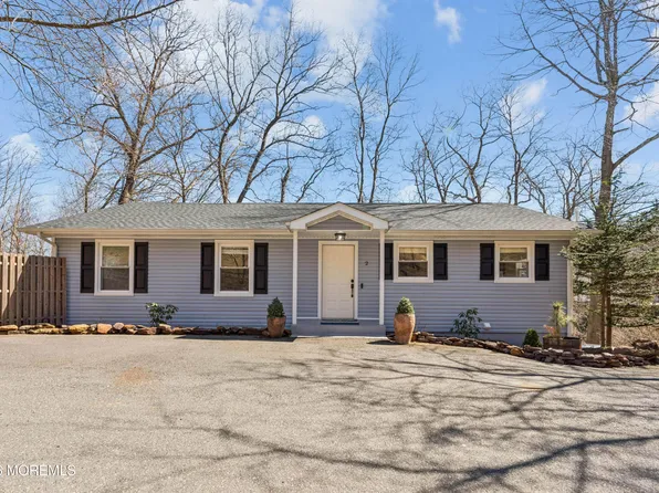 2 N Peak Street, Highlands, NJ 07732
