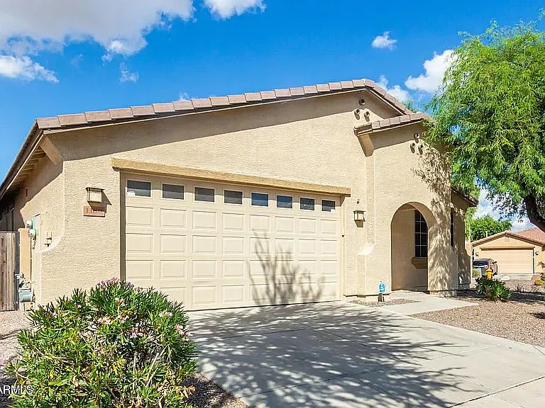 1180 E Saddleback Pl — Photo 11